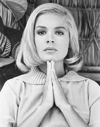 Sandra Dee