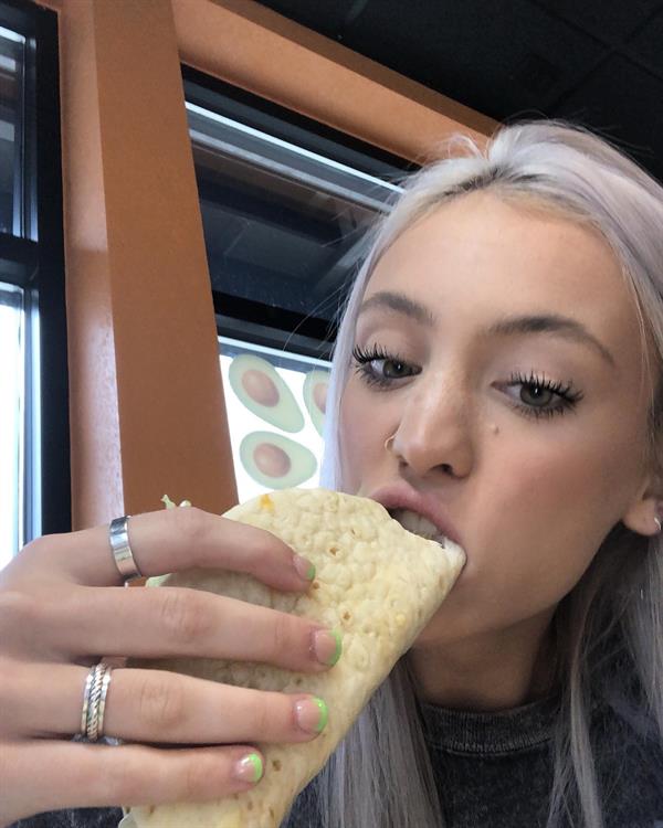 Riley Hubatka