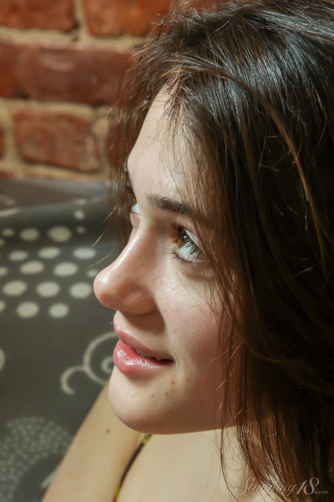 Neola - Sexy Girl Big Tits