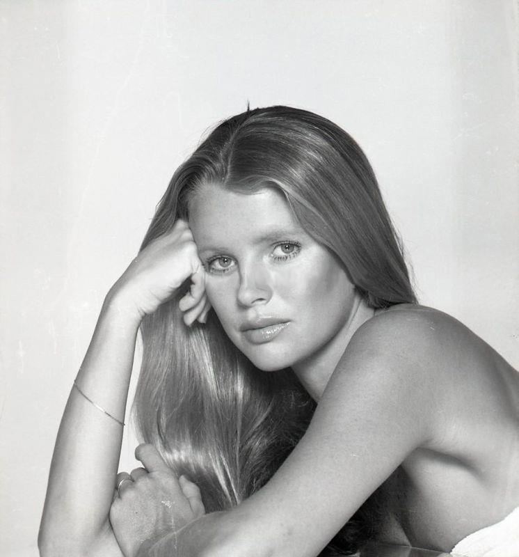 Kim Basinger
