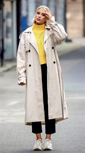 Amalie Olufsen is a Norwegian model, actress and social media influencer. She is the current Playboy Playmate of the Year (2024).