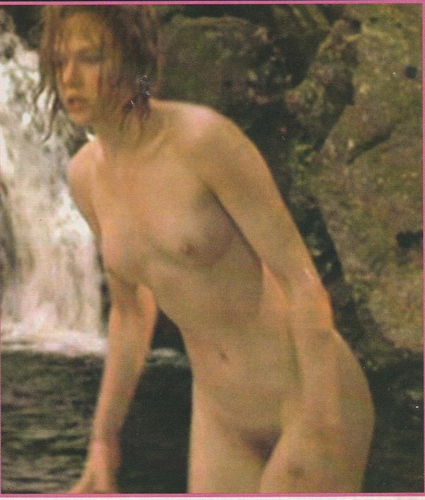 Nicole Kidman - breasts