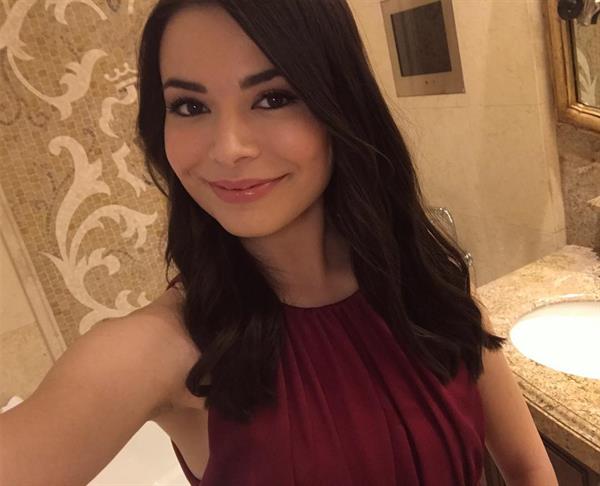 Miranda Cosgrove