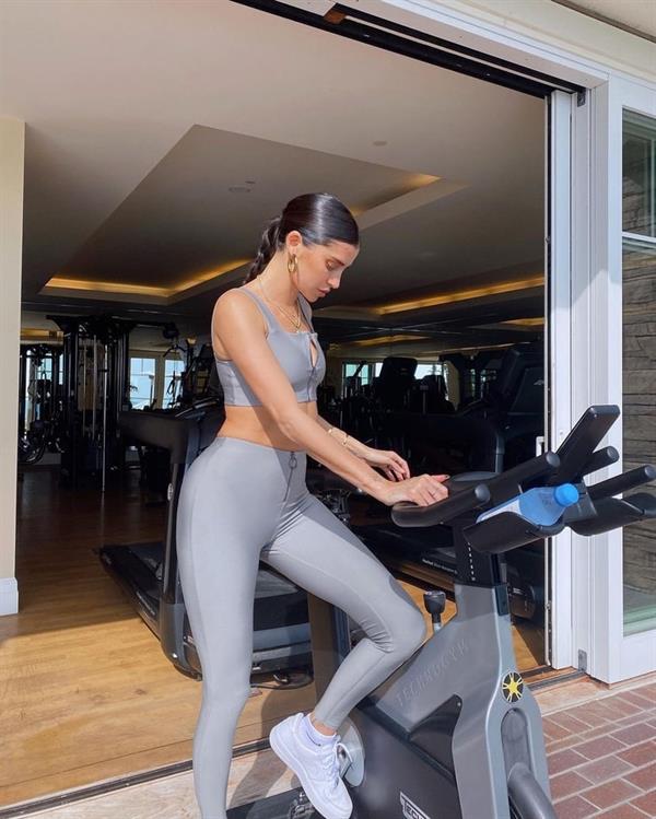 Nicole Williams English