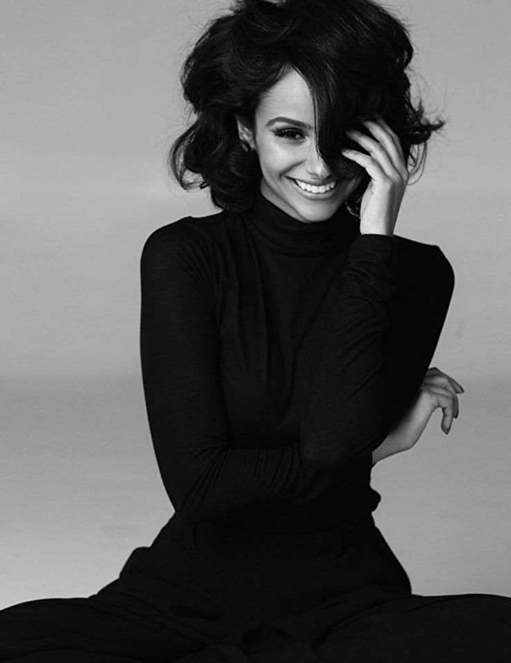Nazanin Mandi