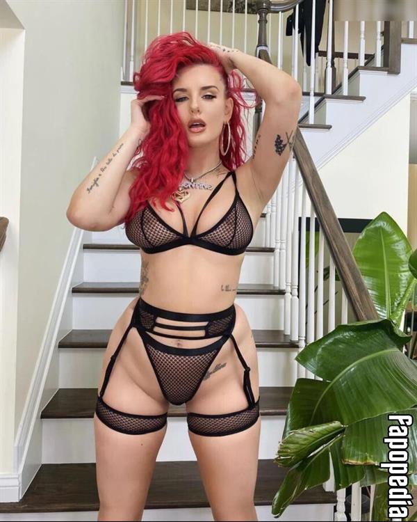 Justina Valentine