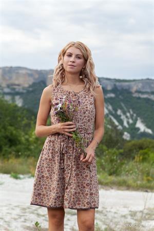 Claire Shelty Nude Pictures Presenting Claire Shelty