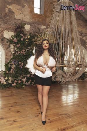 Demmy Blaze - Sexy Angel Set 1