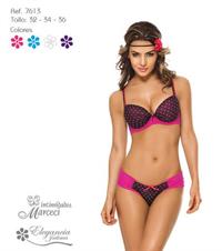 Natalia Vélez in lingerie