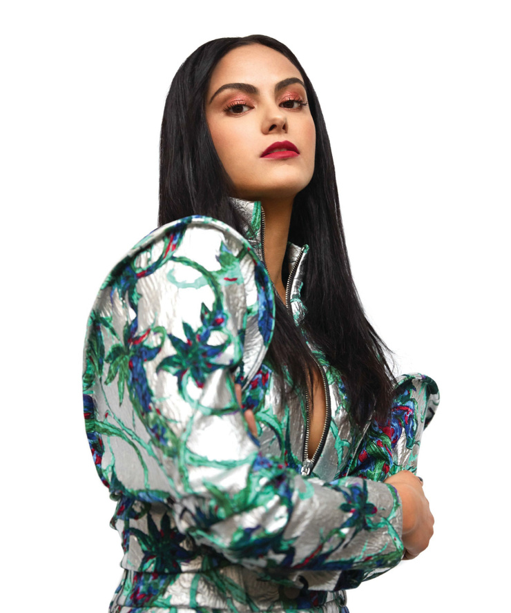 Camila Mendes