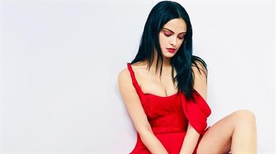 Camila Mendes