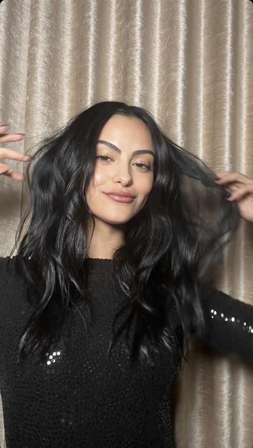 Camila Mendes