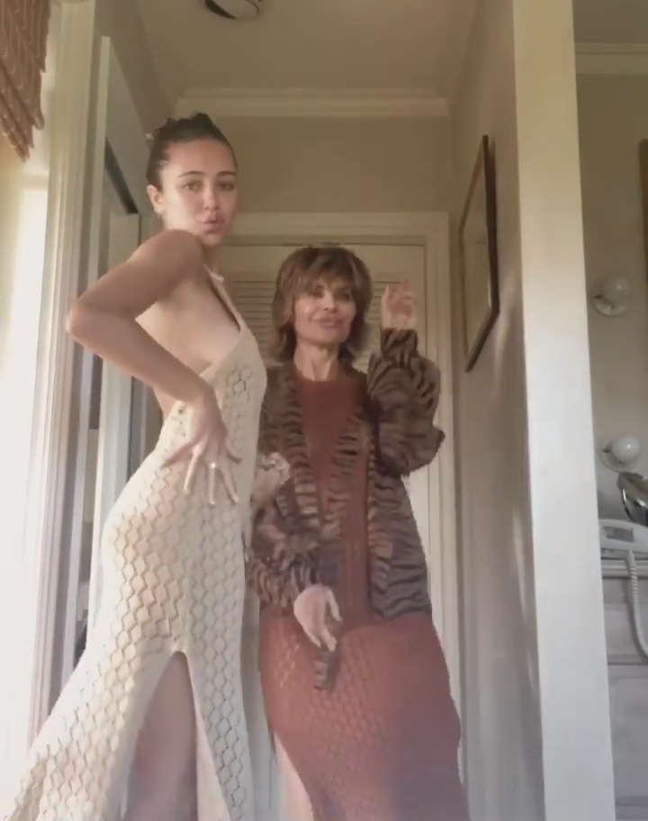 Delilah Belle Hamlin