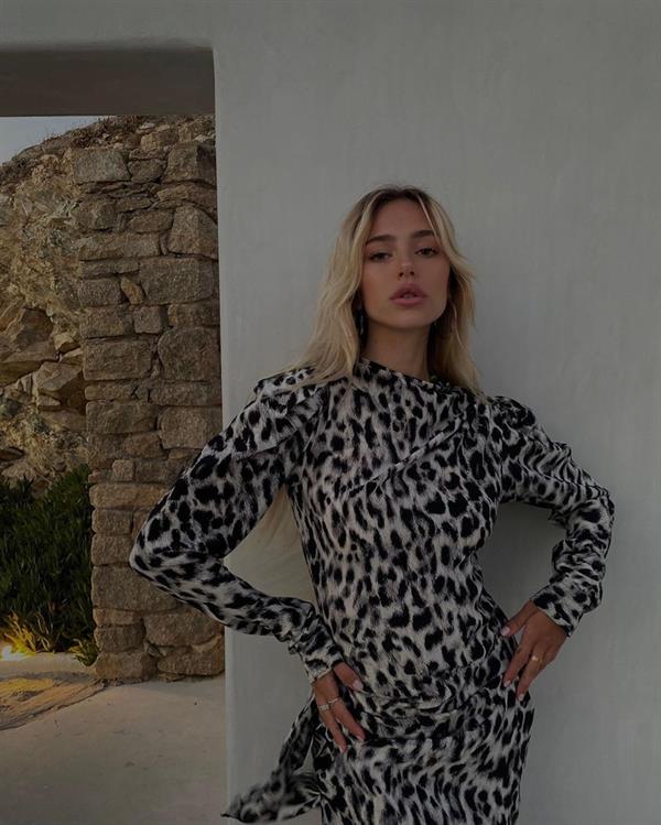 Delilah Belle Hamlin