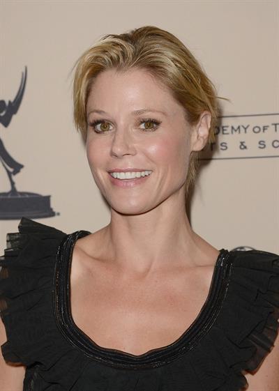 Julie Bowen