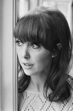 Una Stubbs