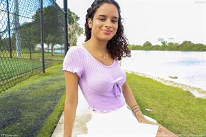 Isabella FTV Nude Pictures Overexposed Outside