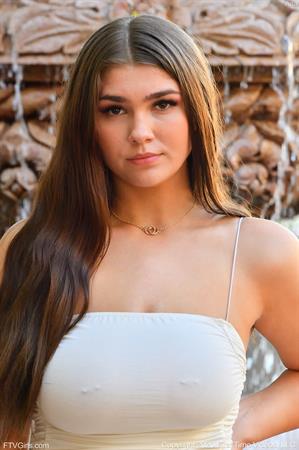 Aria-II FTV Nude Pictures Gorgeous Modeling