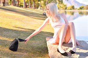 Jocelyn FTV Nude Pictures Shes Pretty In Pink