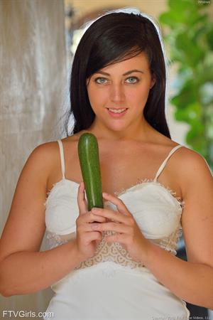 Whitney FTV Nude Pictures Gorgeous Sporty Girl