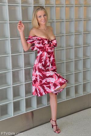 Staci FTV Nude Pictures Staci Sophisticated