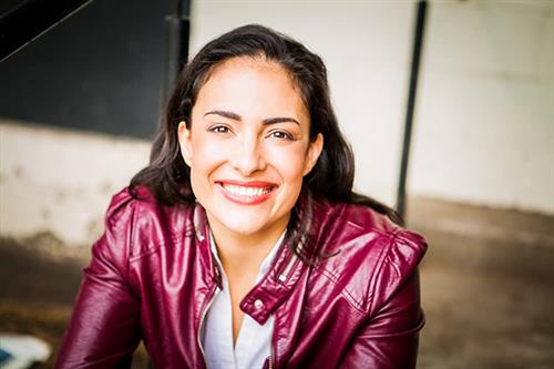 Nicola Correia Damude