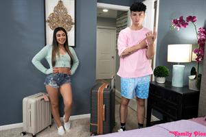 Ethan Seeks Nude Pictures Xxlayna Marie decides to let her stepbrother have some vacation pussy as long as he gives her a nice big creampie