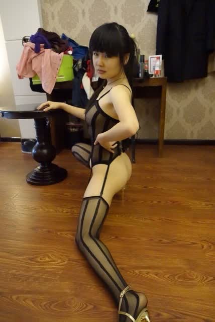 Anonymous in lingerie taking a selfie