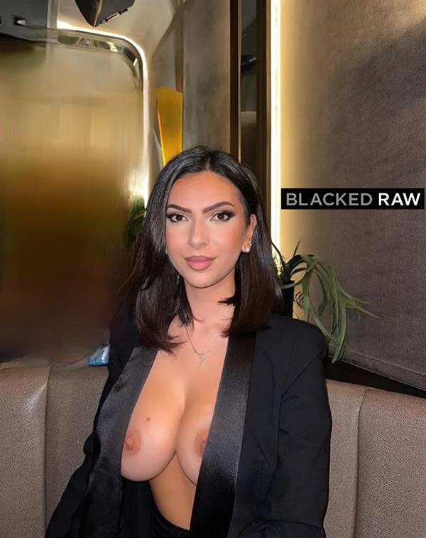 Alessia - breasts