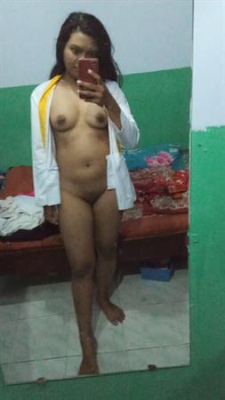 Lailatul Fitria - pussy