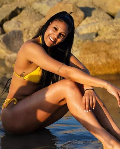 Kamilla Cardoso in a bikini