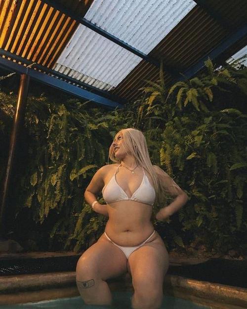 Local Denver Colorado Latina Hair Stylist