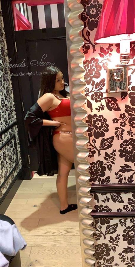 Local Denver Colorado Latina Hair Stylist