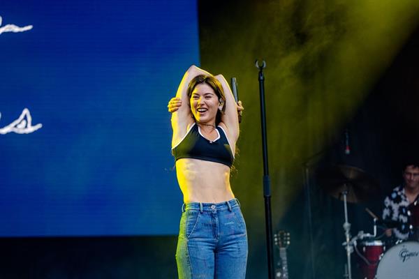 Gracie Abrams