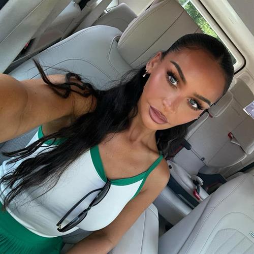 Carli Bybel