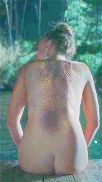 Serenay Sarıkaya - ass