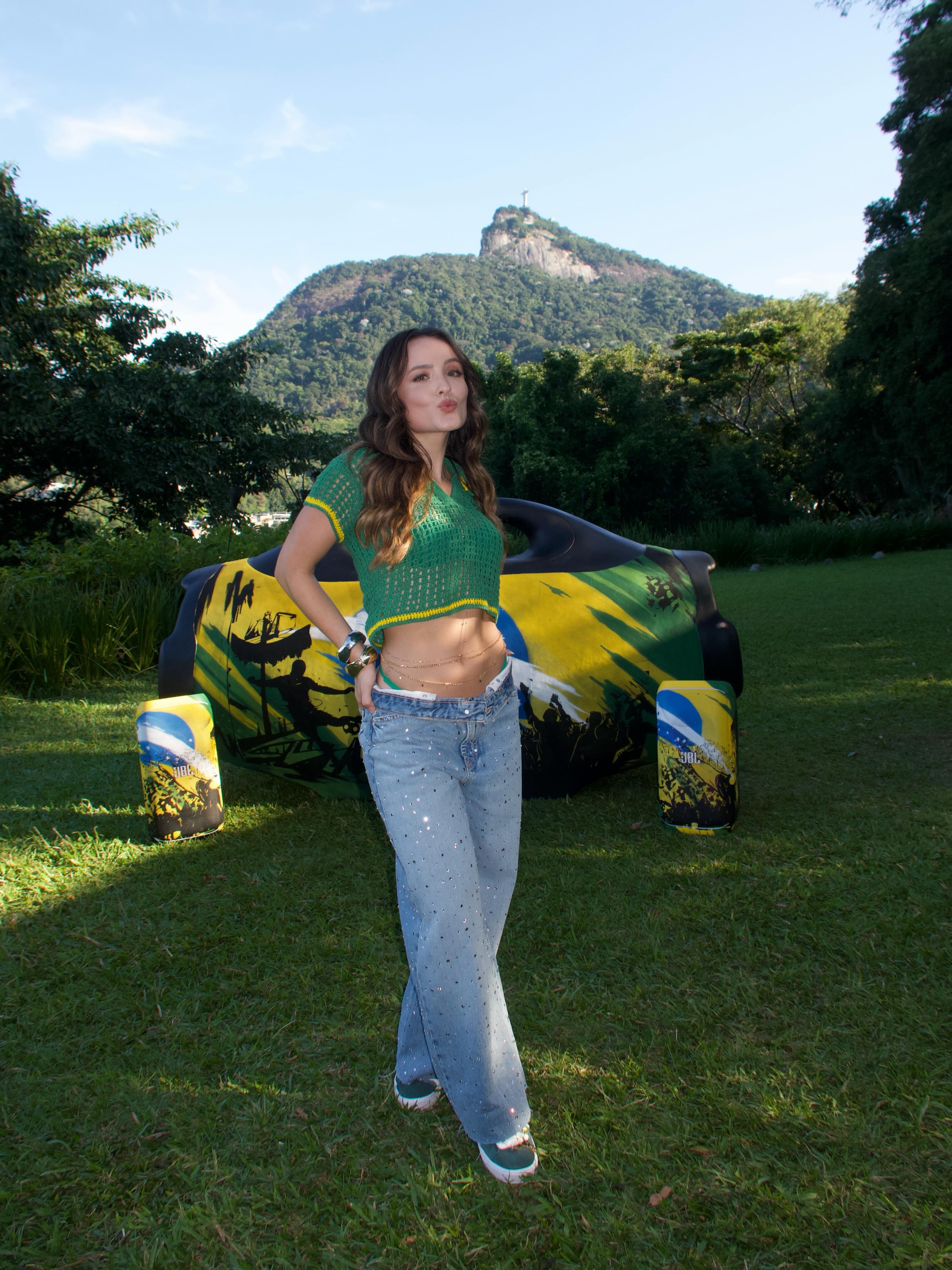 Larissa Manoela