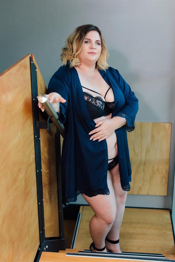 HOTWIFE Joanna, Aka - Sammy Jo O’Neale