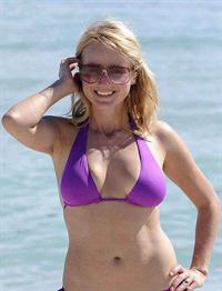 Jewel Bikini Pictures Jewel in a bikini