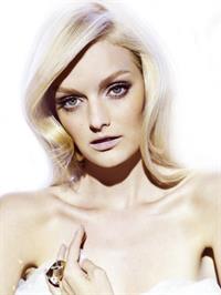 Lydia Hearst