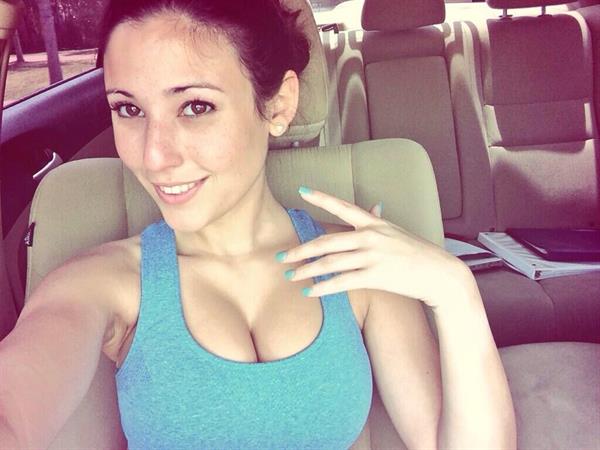 Angie Varona taking a selfie