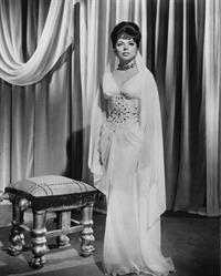 Joan Collins
