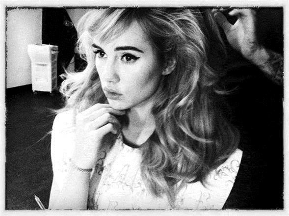 Suki Waterhouse