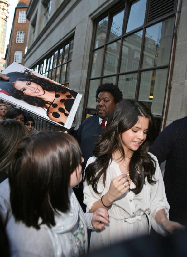 Selena Gomez arrives at BBC radio 1 in London on April 11, 2010