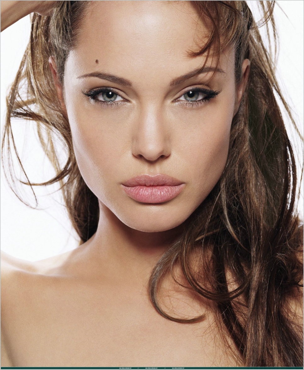 Angelina Jolie