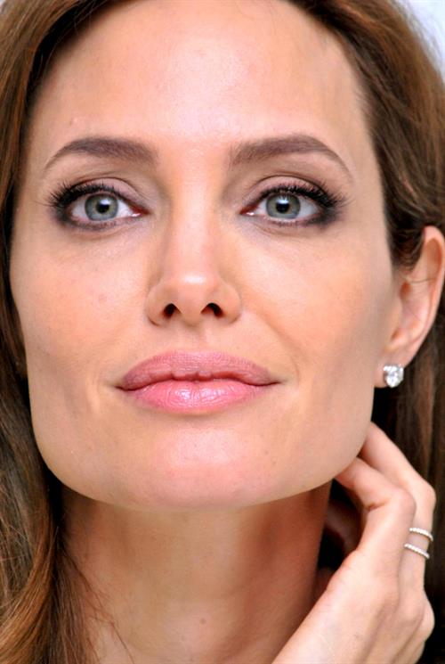 Angelina Jolie