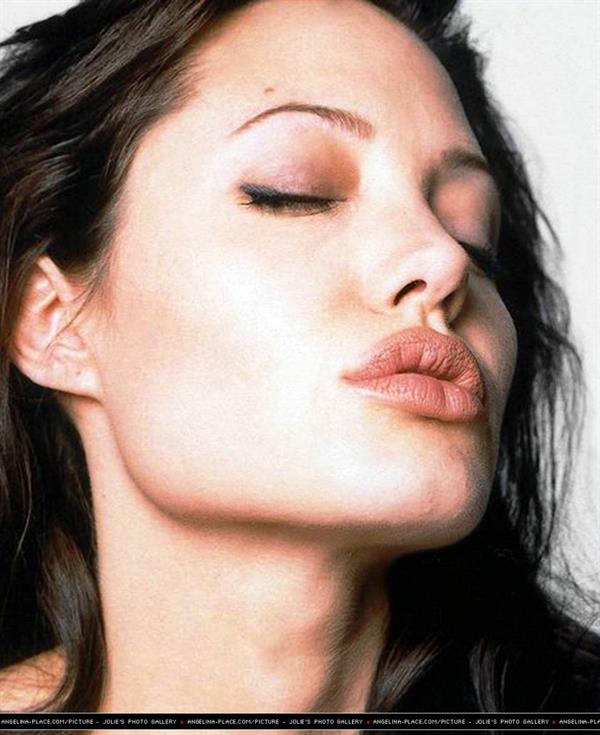 Angelina Jolie