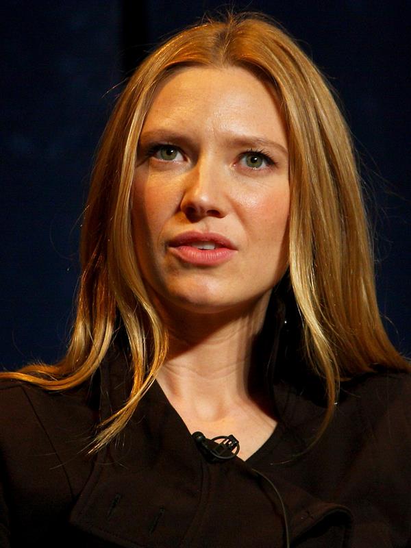 Anna Torv