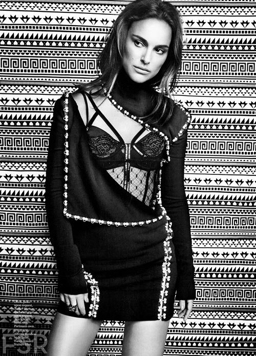 Natalie Portman in lingerie