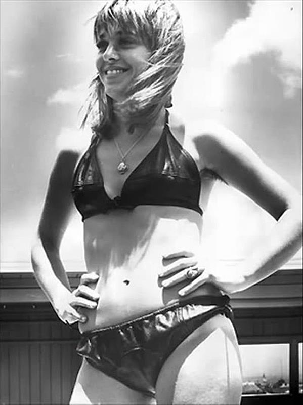 Suzi Quatro in a bikini